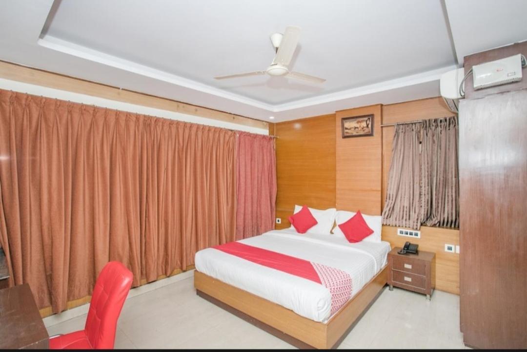 Westernsuites Hotel / Spa Bangalore Eksteriør bilde