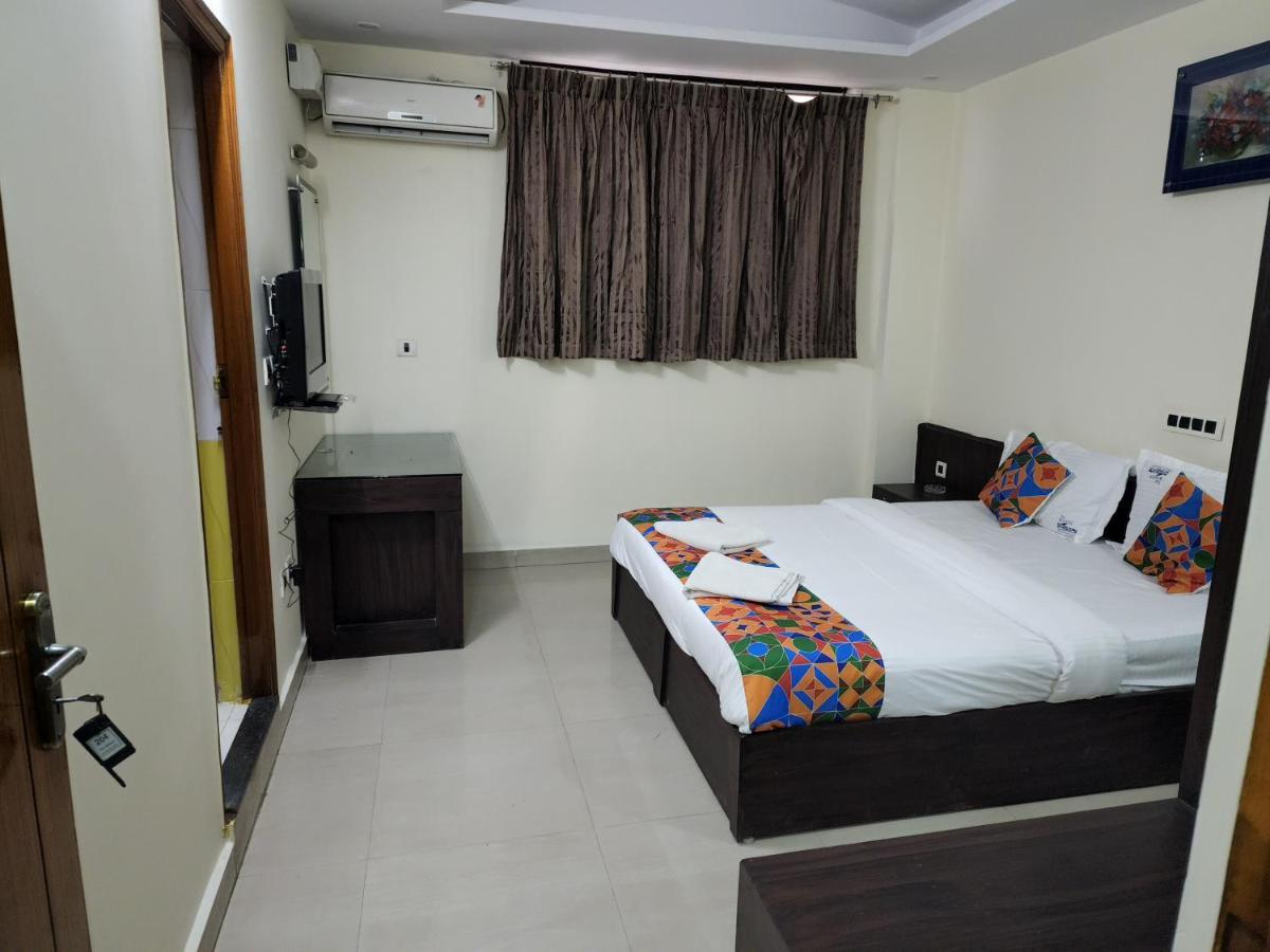 Westernsuites Hotel / Spa Bangalore Eksteriør bilde